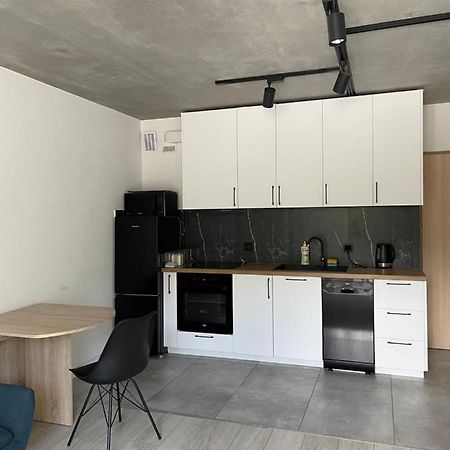 Nowy Apartament W Stylu Industrialnym Przy Porcie Apartment กดิเนีย ภายนอก รูปภาพ